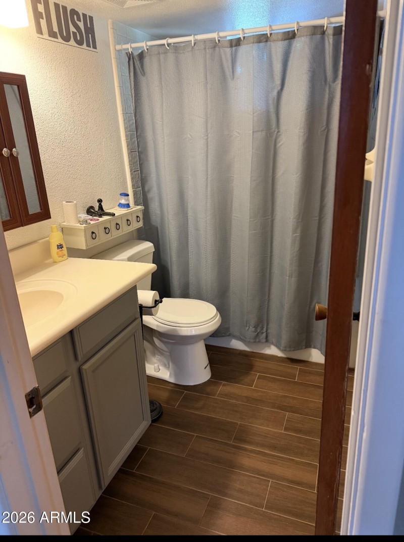 guest House bathroom