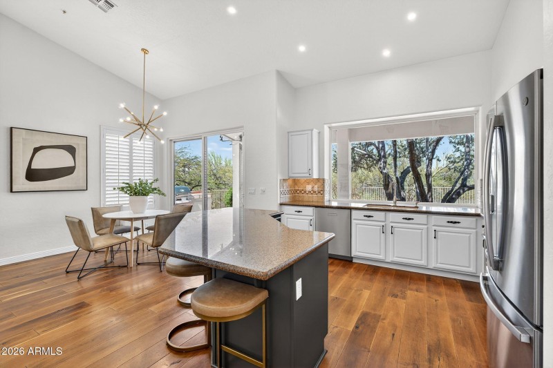 19-web-or-mls-056E Morning Vista Ln