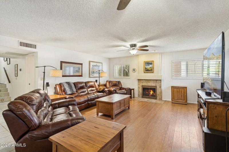 14-web-or-mls-10908-n-57th-ave