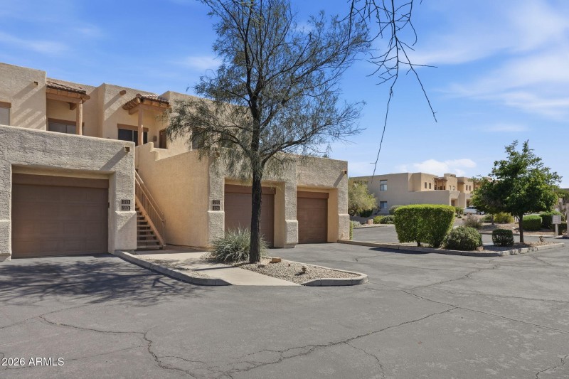Lower level Condo with 1 Car Garage