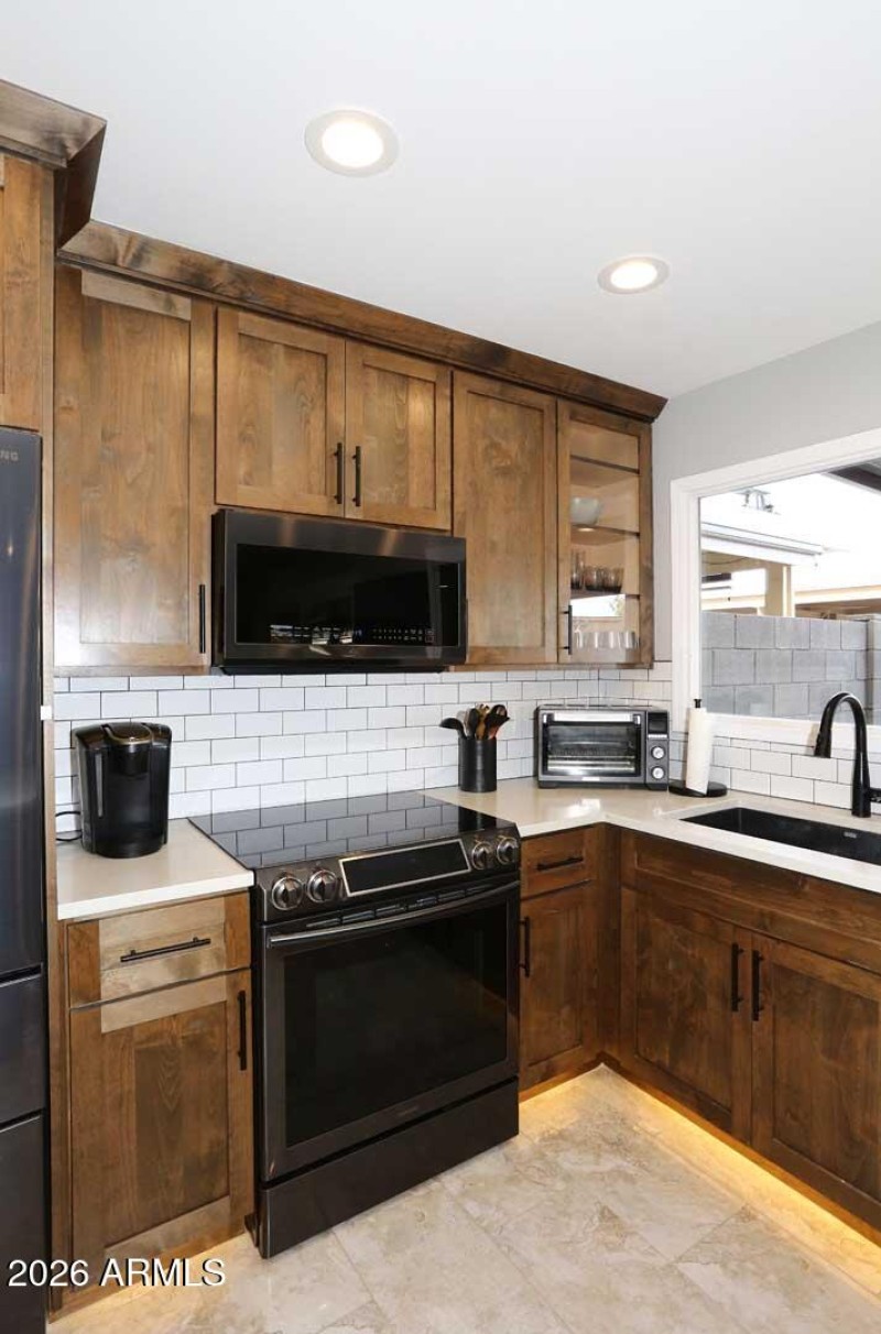 Kitchen-Range