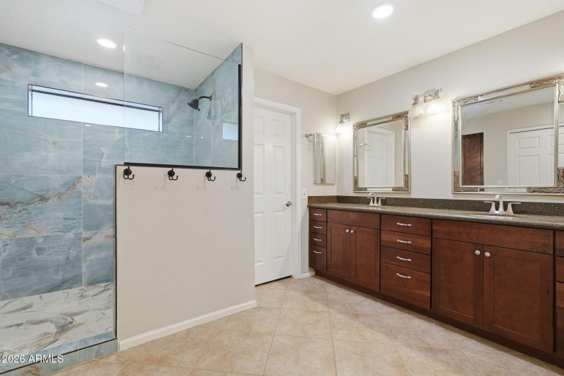 Primary Ensuite