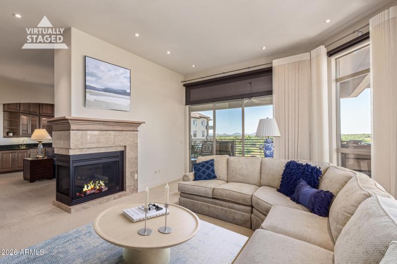 Family room Virtual 657