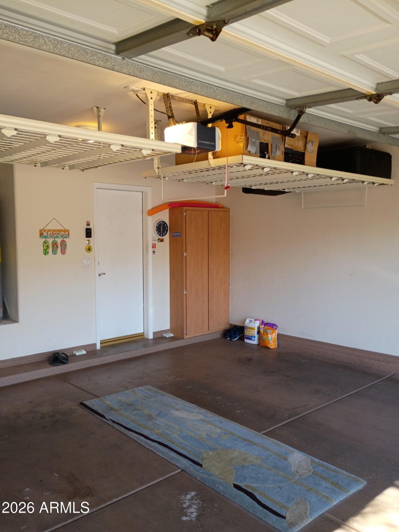 Garage 2