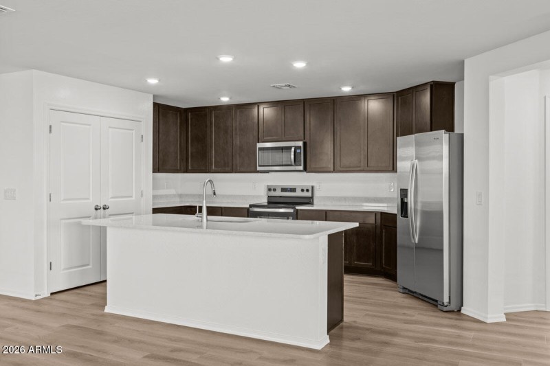 KBPHX_MIR_SkylineVillageEnclaves-Lot68_1