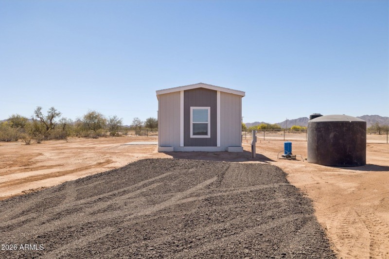 3-web-or-mls-50044-w-century-rd
