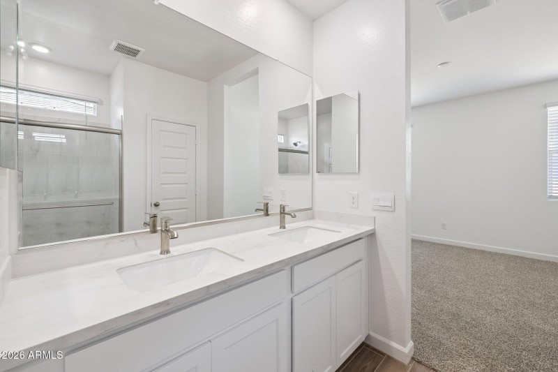 17-web-or-mls-24254-w-hacienda-ave-lot-2