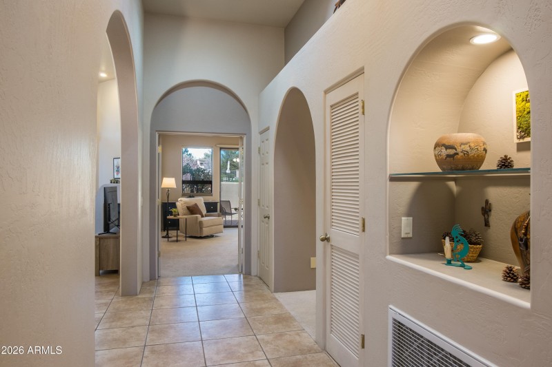 6 ft hallway towards bedroom