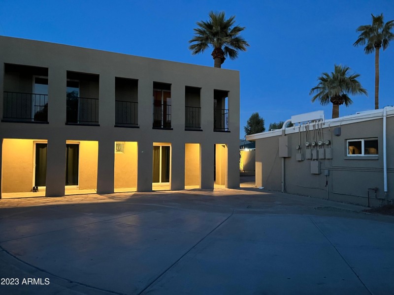 Exterior 2