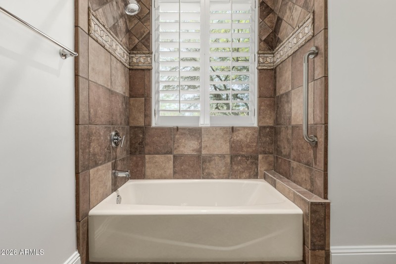 Guest Bath 2