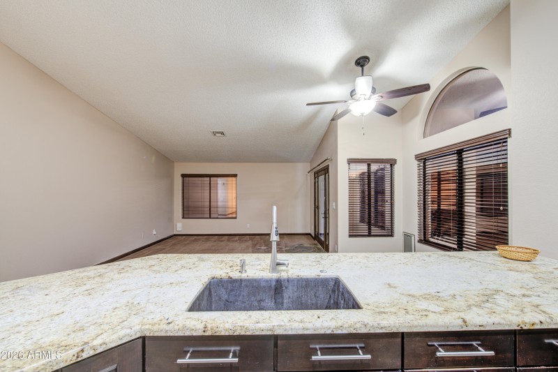 Kitchen 5