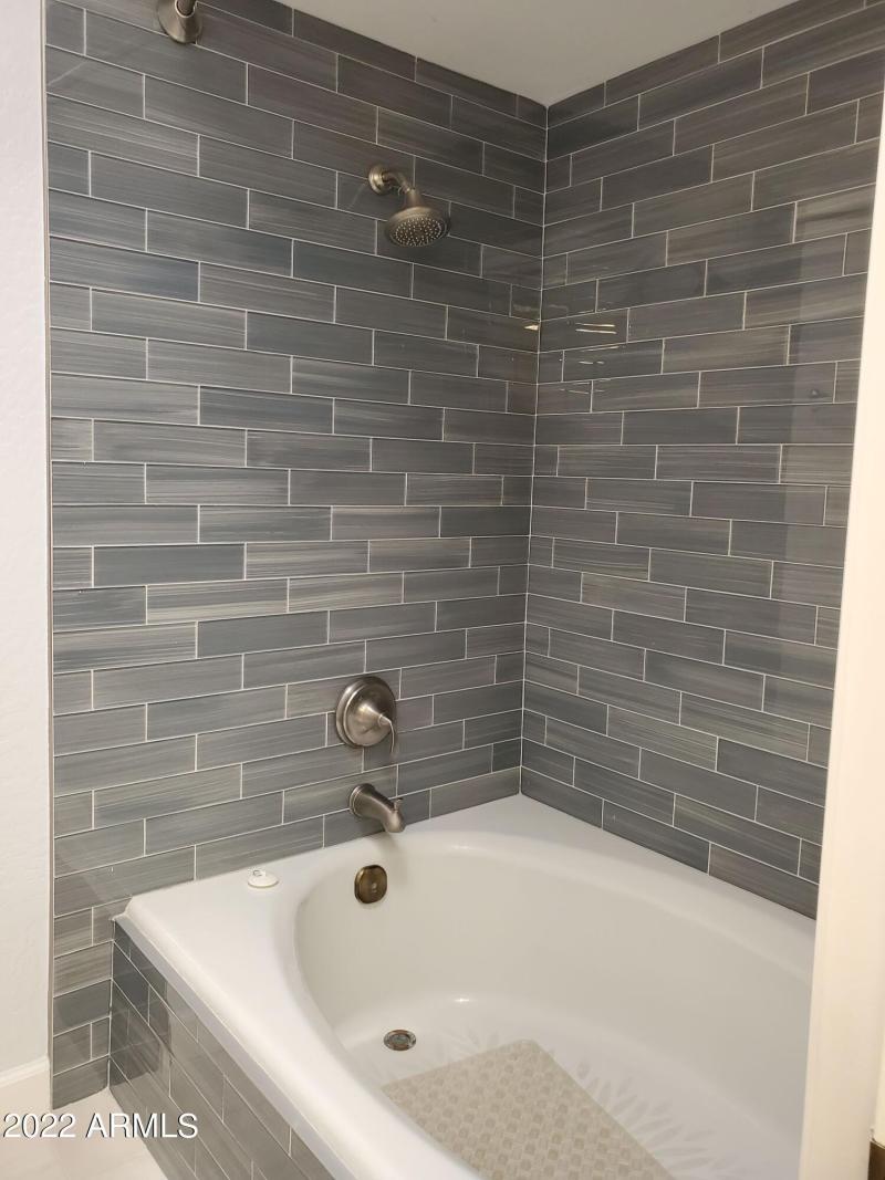 masterbath shower tub combo