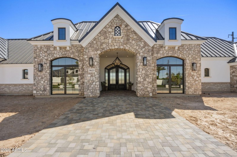 4-web-or-mls-3623-e-mallory-cir