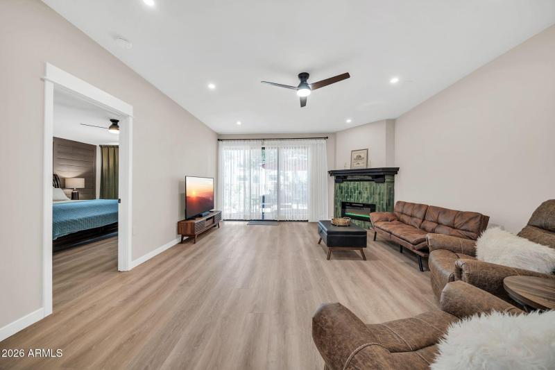 7368 E Pleasant Run-8