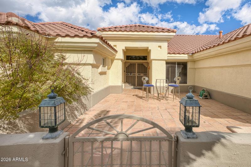 15704 W SENTINEL DR
