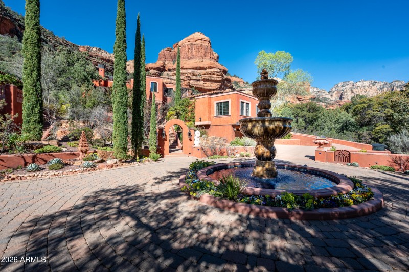 Elegant Estate