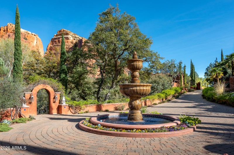 Entry Water Feature