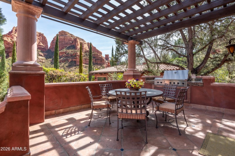 Patio Dining Views