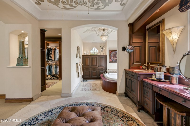 Main House Primary Bathroom
