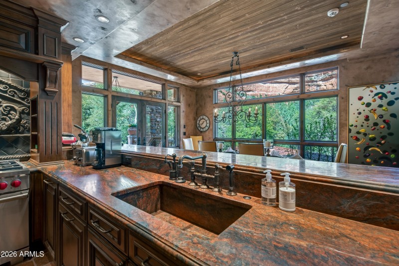 Guest House Kitchen