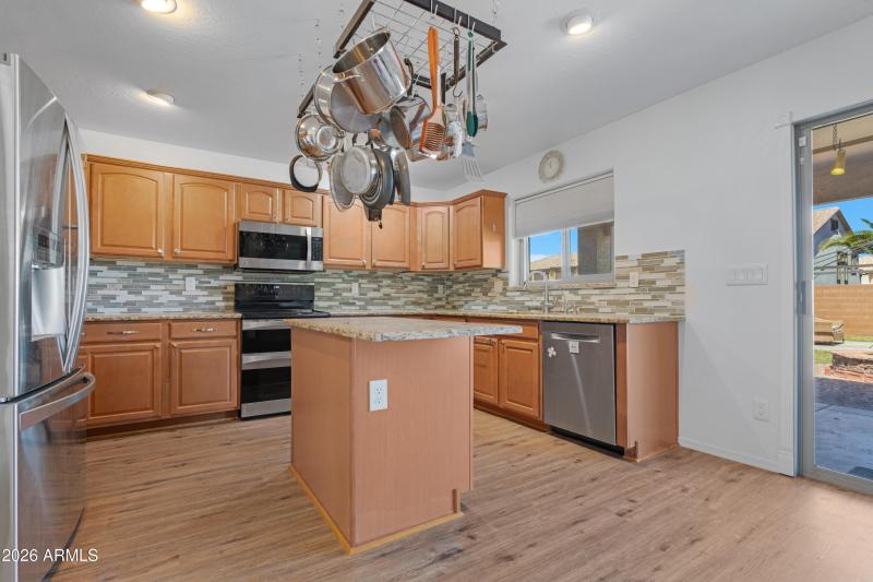 Kitchen 1