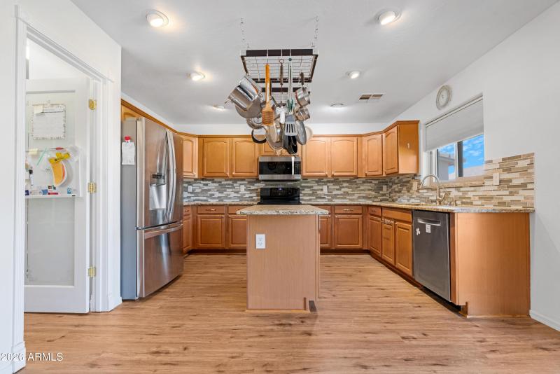 Kitchen 2