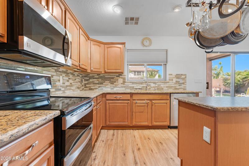 Kitchen 4