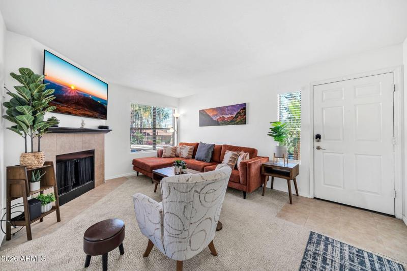 8787 E Mountain View Rd 2038-4
