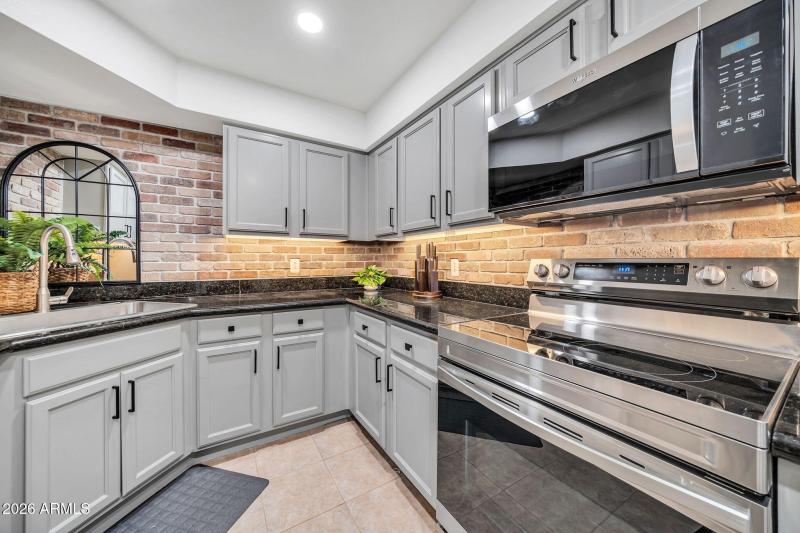 8787 E Mountain View Rd 2038-13