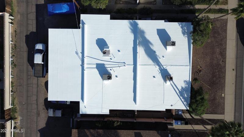 72 W Southern Roof