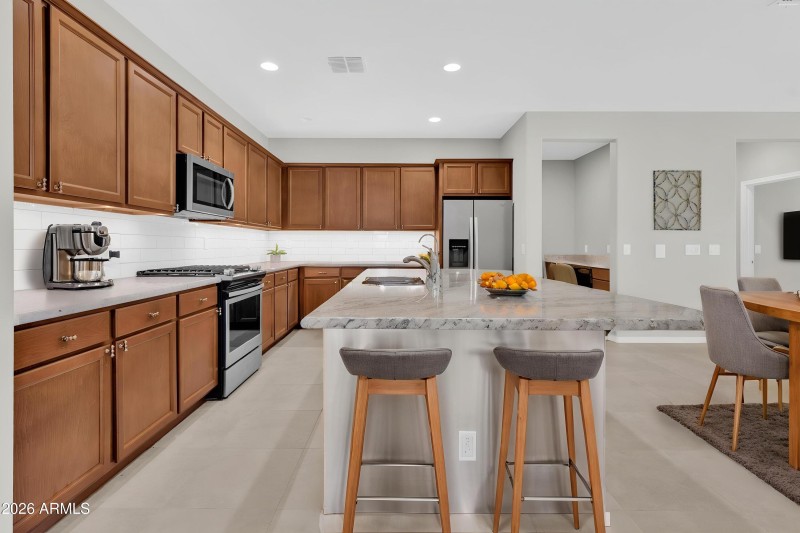 Large Island in the Kitchen