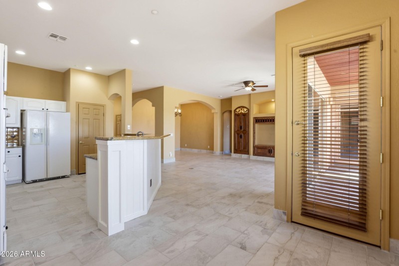 Open Kitchen