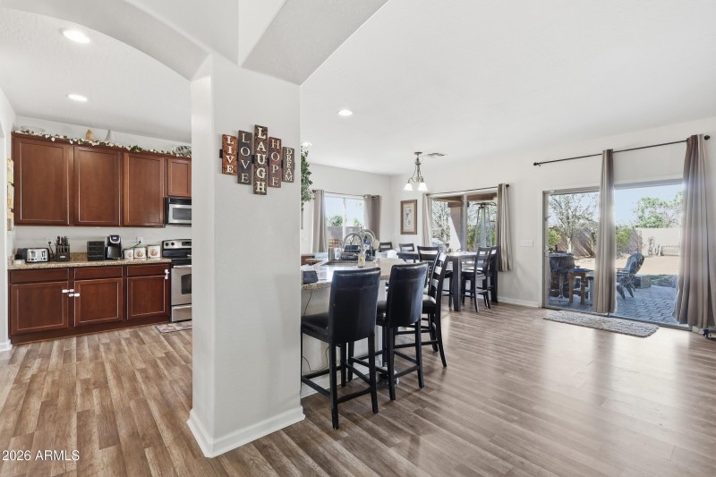 Kitchen/dining