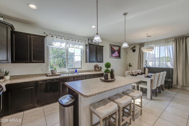 Kitchen 8
