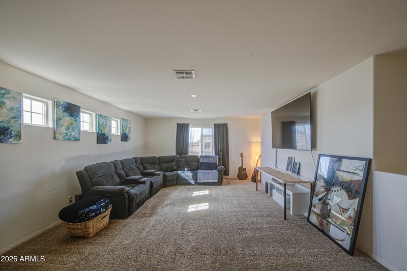Loft 2