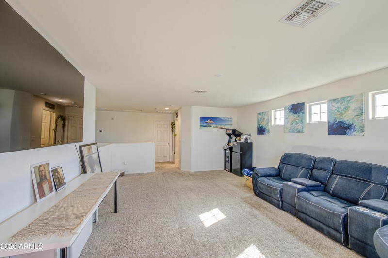 Loft 4