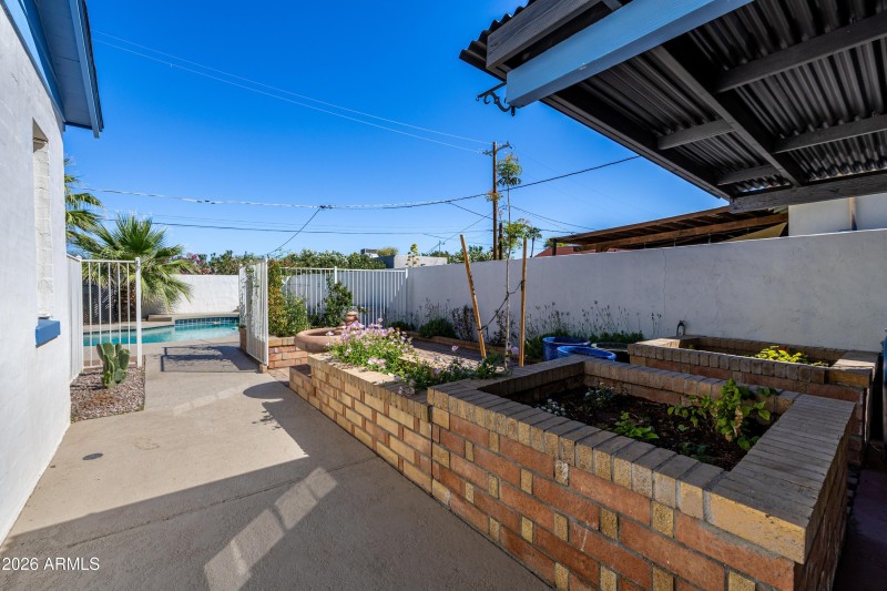 Garden & Patio