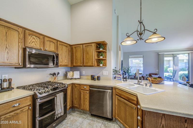 Arrowvale Kitchen 4