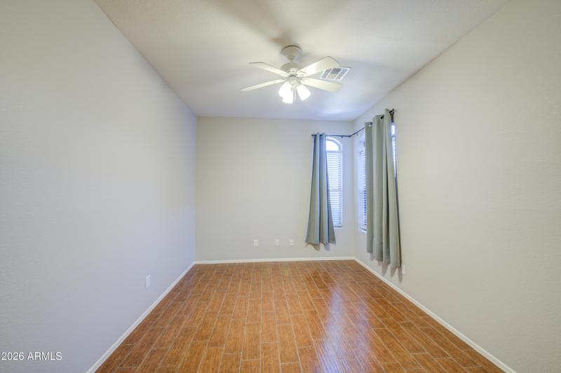 Bedroom 2-pic 1