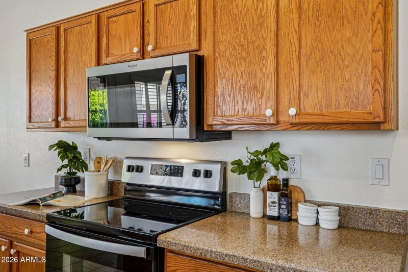 Kitchen Stove Area