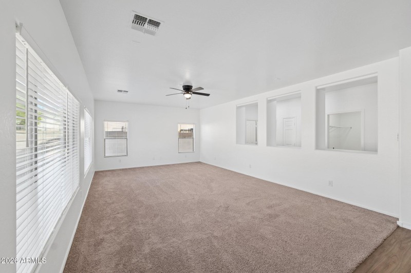 9-web-or-mls-11856-w-tonto-st