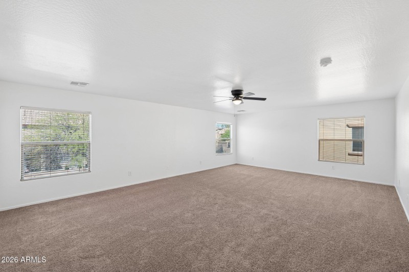 25-web-or-mls-11856-w-tonto-st
