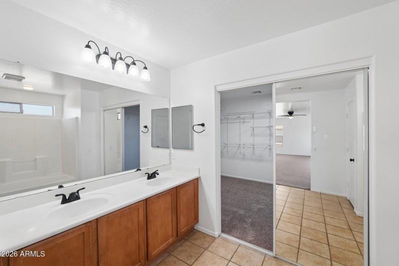 28-web-or-mls-11856-w-tonto-st