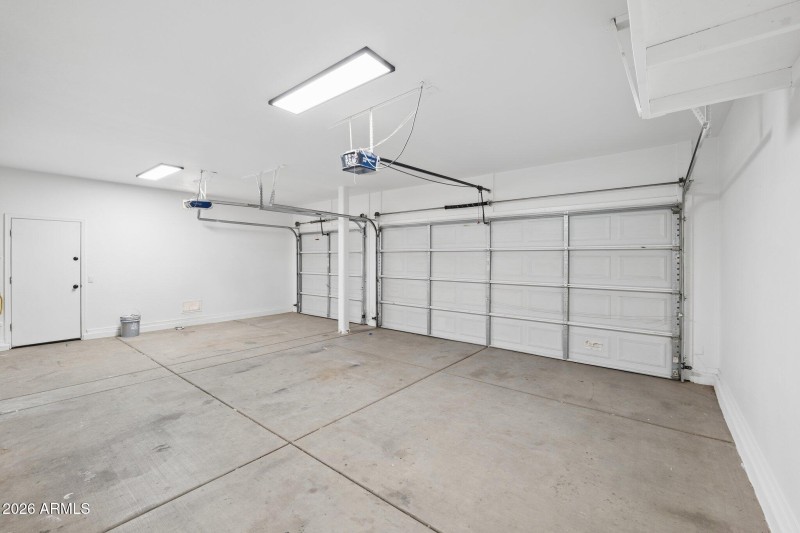 49-web-or-mls-11856-w-tonto-st