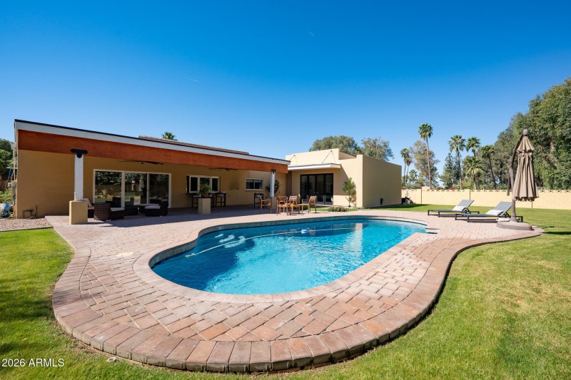 Sparkling Pool