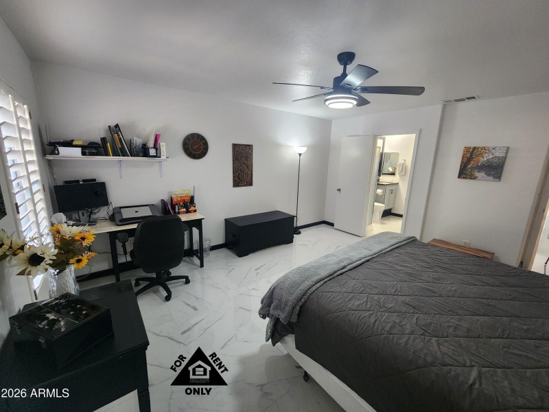 2nd Bedroom 04