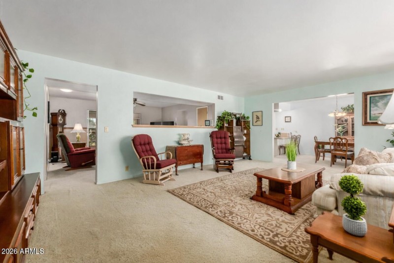 LARGE ROOMS