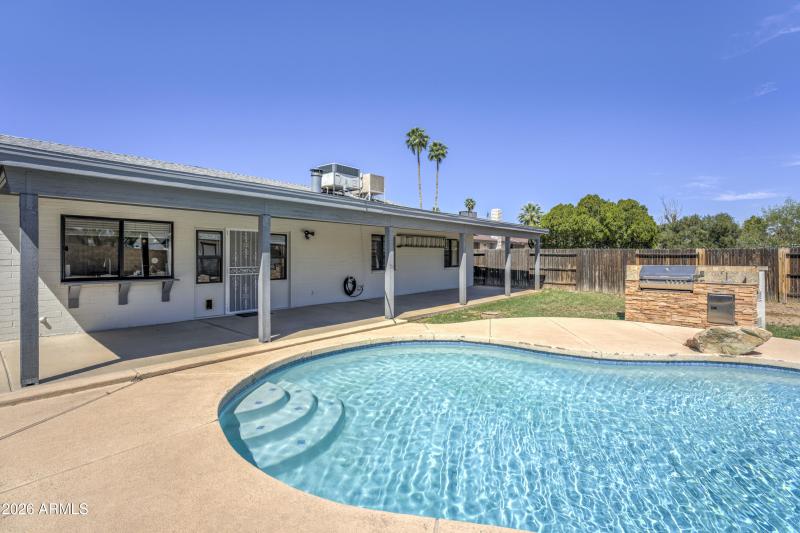 Pool/Patio