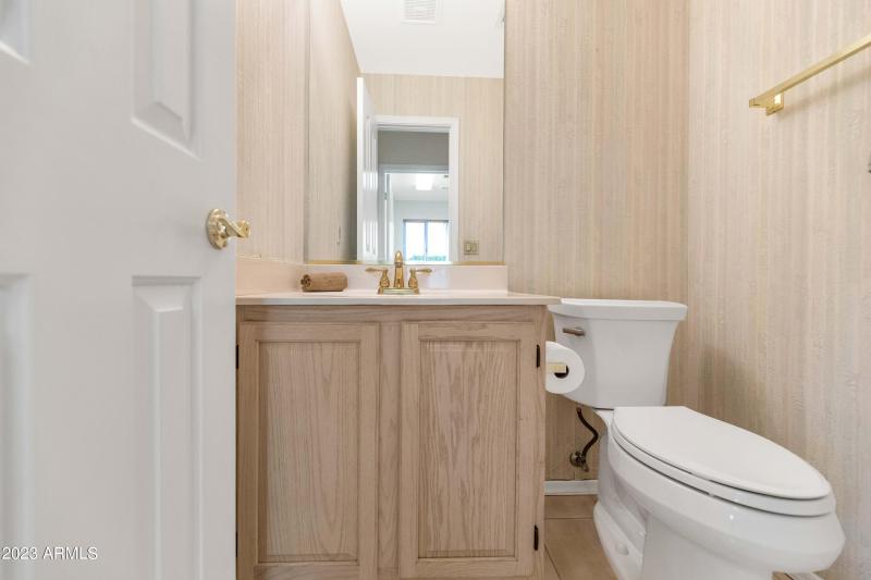 Powder room