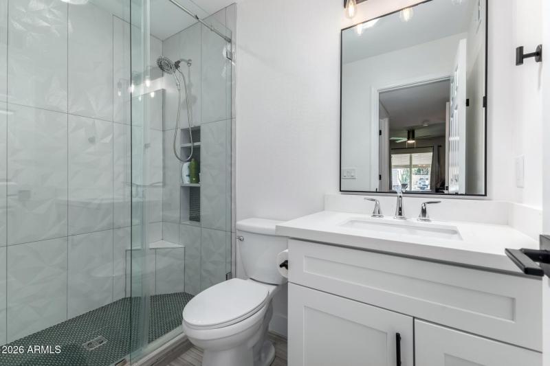 En suite bath